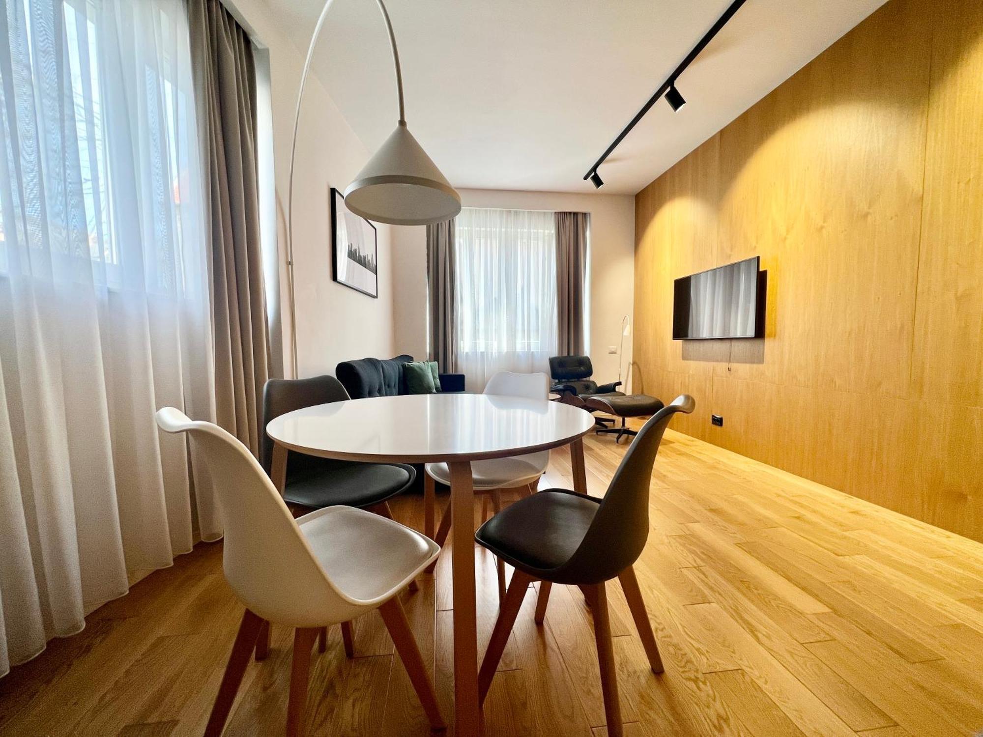 River'S Apartament คลูจ-นาโปกา ภายนอก รูปภาพ